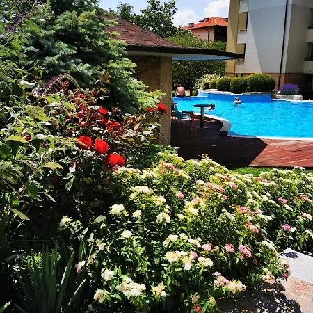 Garden Of Eden Panorama דירה